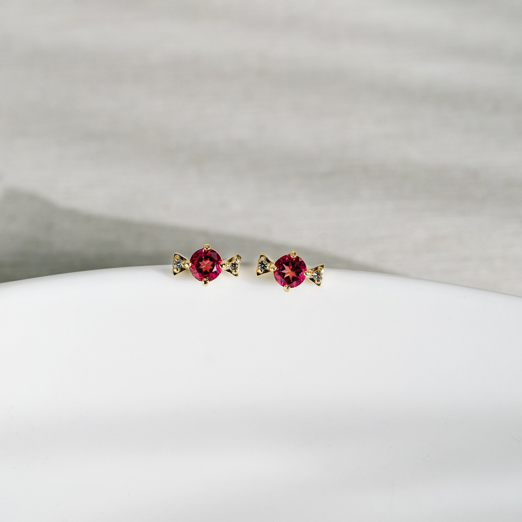 AKE2175